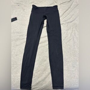 Black lululemon leggings